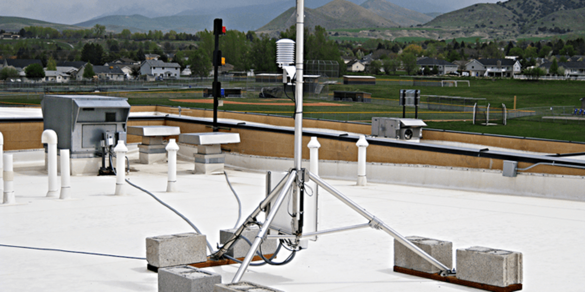 Utah: Lightning Warning at Schools