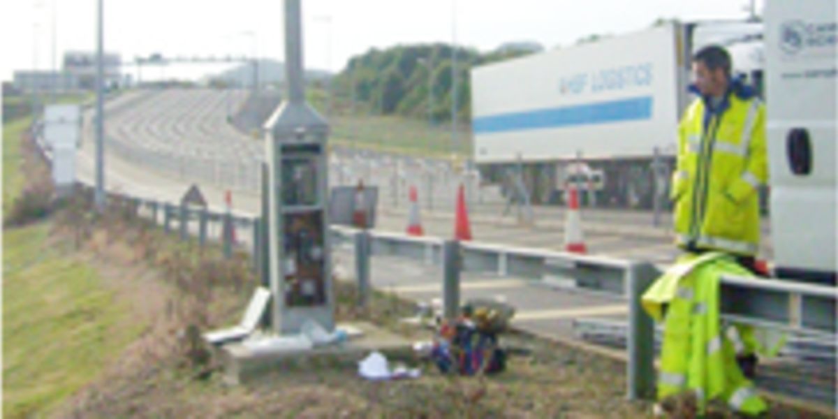 English Channel Tunnel: Road Weather and Ice-Warning System